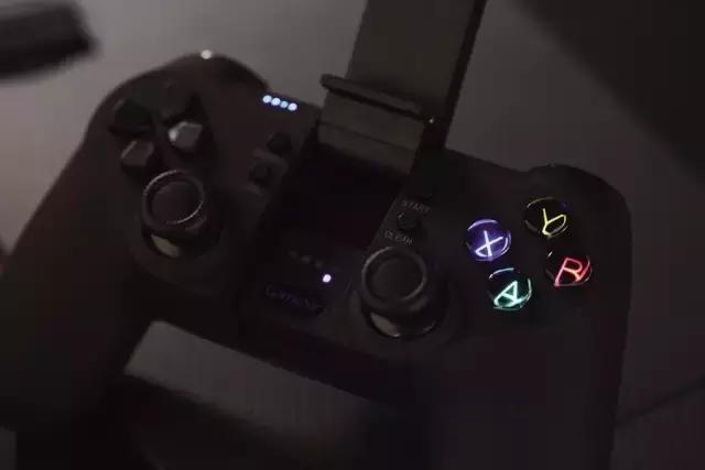 小鸡t1手柄说明,盖世小鸡手柄可以玩街机游戏吗