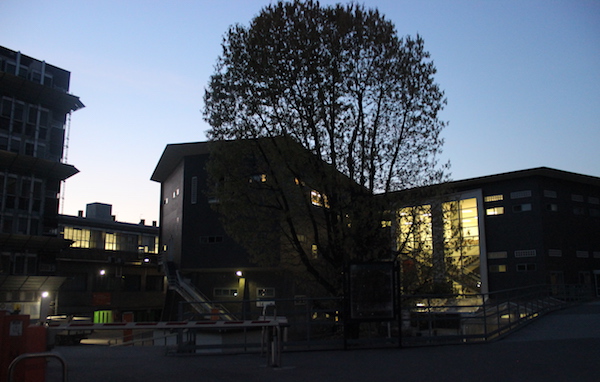 米兰理工大学阿玛尼,为什么米兰理工大学排名低