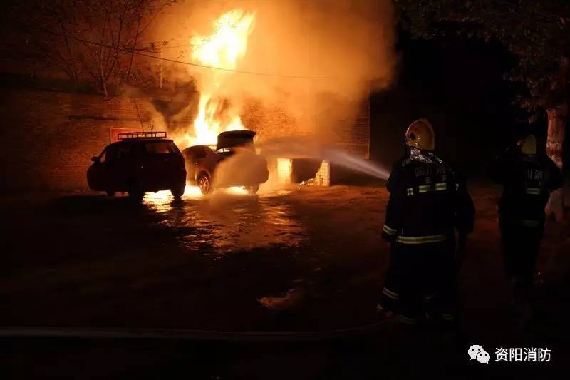 深夜汽车行驶突然自燃,资阳汽车自燃事件