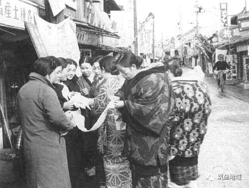 想当侵略者还不想成为炮灰？二战日军的护身符：千人结