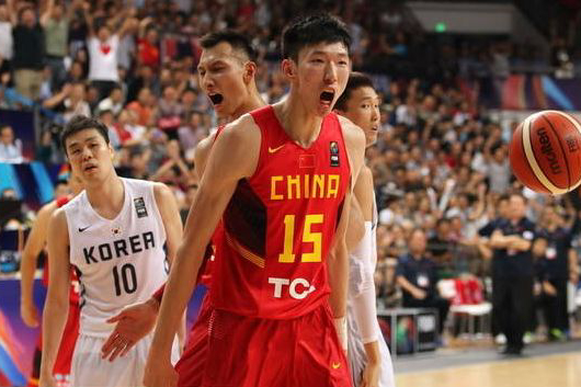 男篮分为红蓝两个队,男篮分组制度