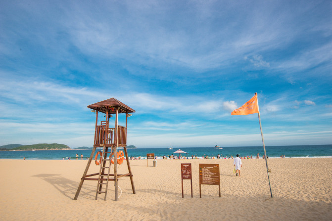 去三亚感受碧海蓝天,享受椰风海韵三亚度假指南精选