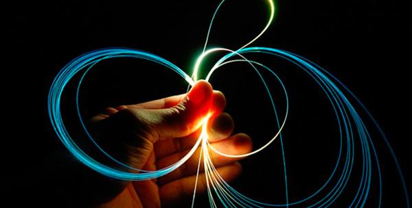 奇怪了，金字塔魔方能瞬间换位！卡尔科学实验室第162期