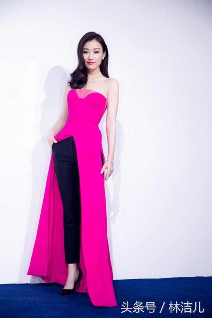 裙子和裤子哪个更时髦,今年流行穿裙子裤子超级时髦