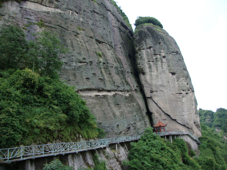 丹霞绝美,丹霞奇观旅游攻略