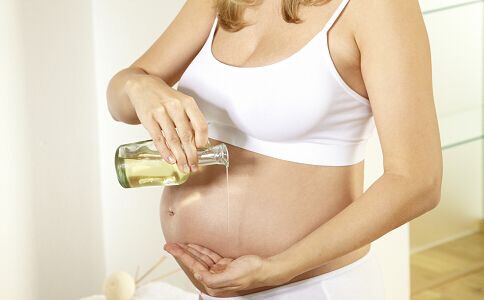 孕期妊娠纹润肤护理,孕妇肚子长妊娠纹痒怎么缓解