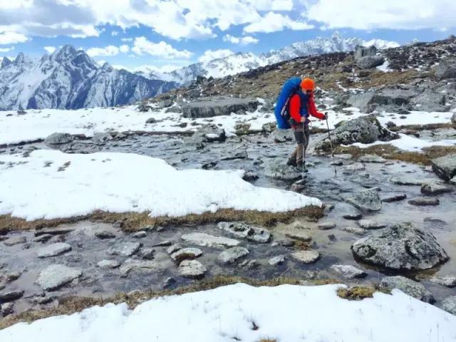 年轻人就该有一腔热血,年轻人就要做点正能量的事情