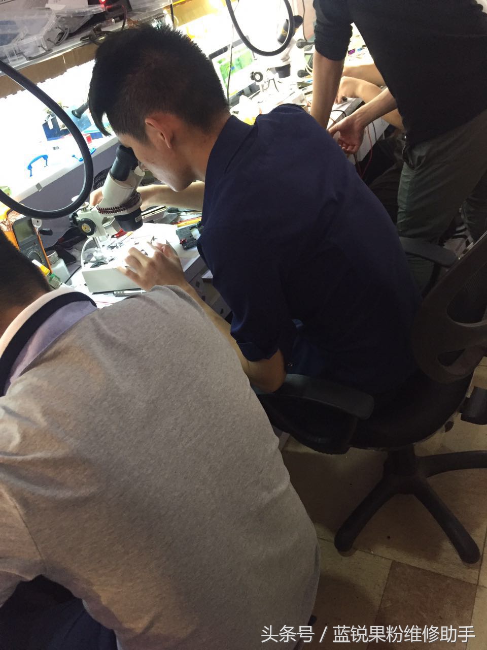 iphone6wifi弱,iphone6的wifi打不开怎么办