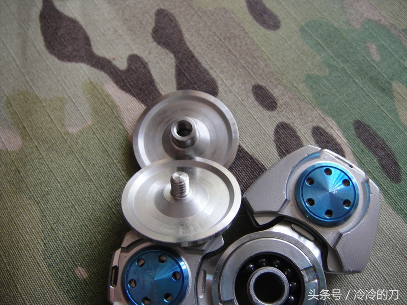 指尖陀螺spinner,handspinner指尖陀螺怎样玩