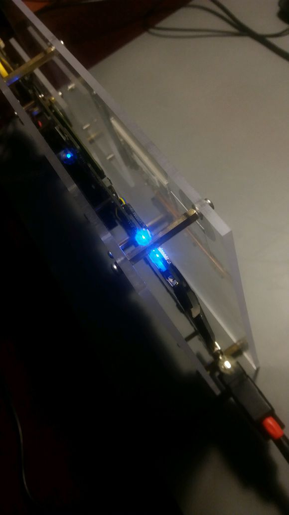 旧办公电脑机箱diy,diy木制笔记本电脑机箱