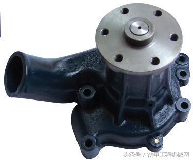 挖掘机爬坡高温怎么回事,挖掘机温度高动作变慢什么原因