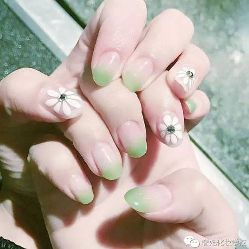 美甲款式推荐202款美甲图,美甲款式推荐20款美甲图