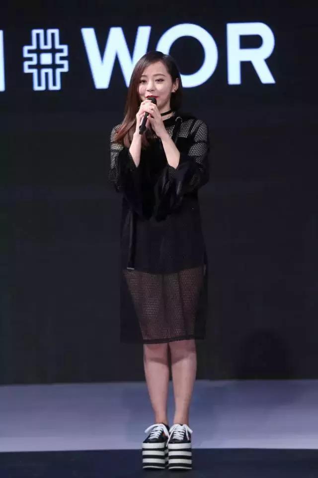 郭采洁穿的神仙鞋子,郭采洁神仙鞋子