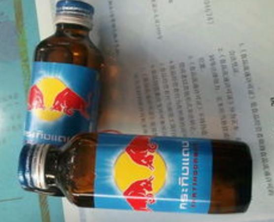 来中国旅游值得带走的纪念品,旅游纪念品的奇葩打开方式