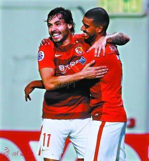 香港东方对战广州恒大赛后球迷,香港球迷对广州恒大