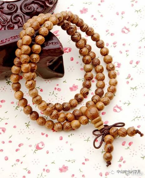 108颗佛珠含义的正确解释,108颗佛珠的含义发朋友圈