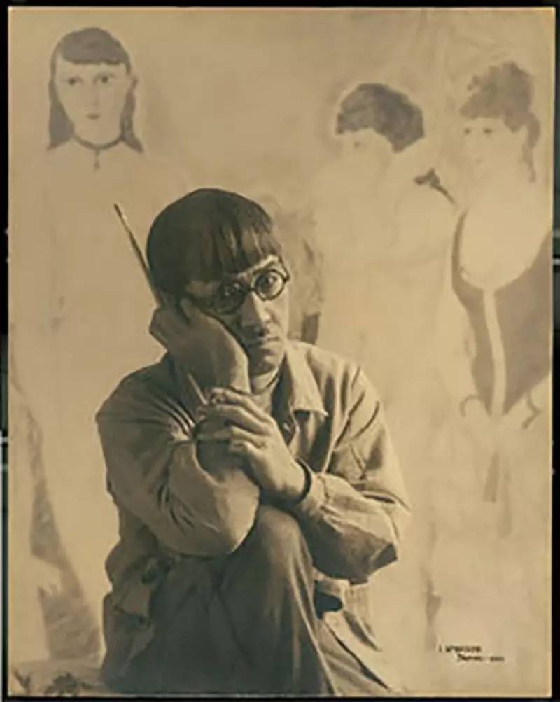 不服不行!你每天用的90%的化妆品竟出自这5个男人之手!