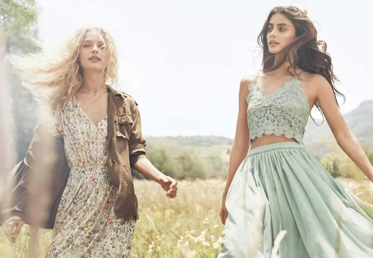 12月去摩洛哥穿衣搭配,摩洛哥情侣穿搭