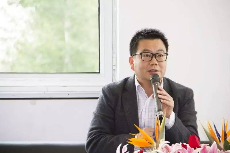 范斌成,用友政务