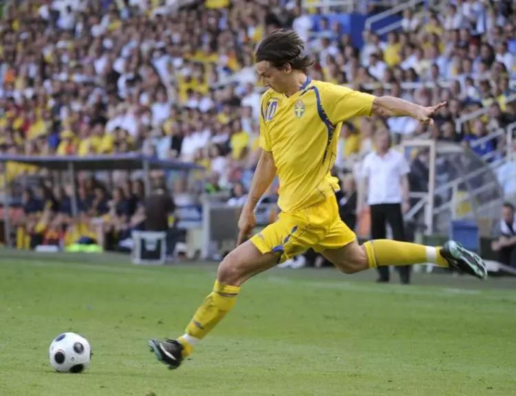 足坛十大巨星伊布,足坛伊布与佩佩