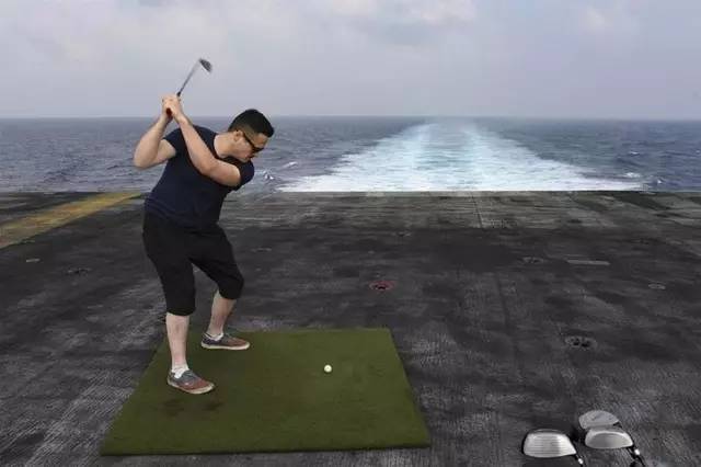 航母上怎么锻炼身体,航母上的健身器材