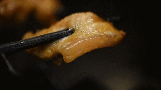 各种特色烧烤欢迎大家都来品尝,最好吃人气最高的烧烤