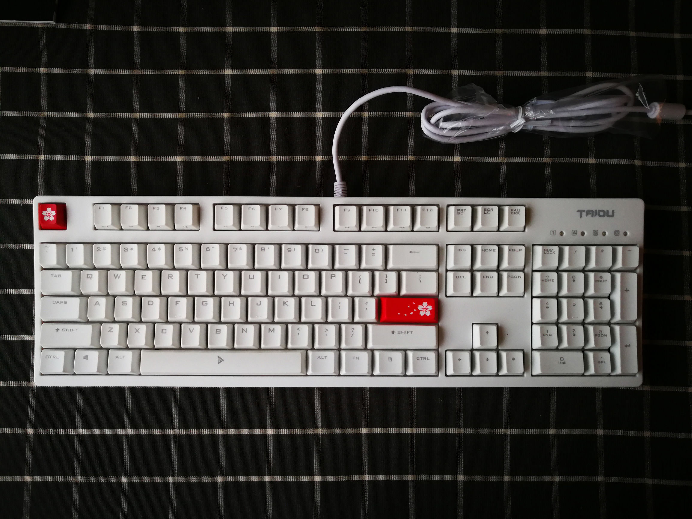 190元钛度键盘,钛度k550机械键盘