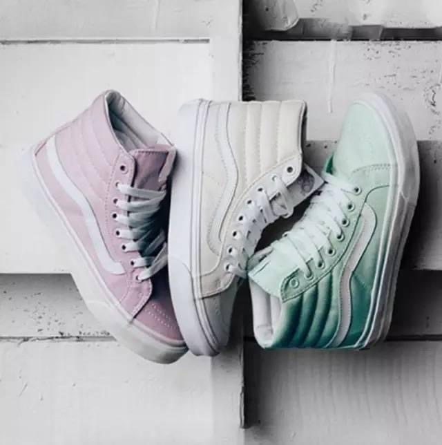 小白鞋已经out了，小粉鞋集锦，穿出公主范