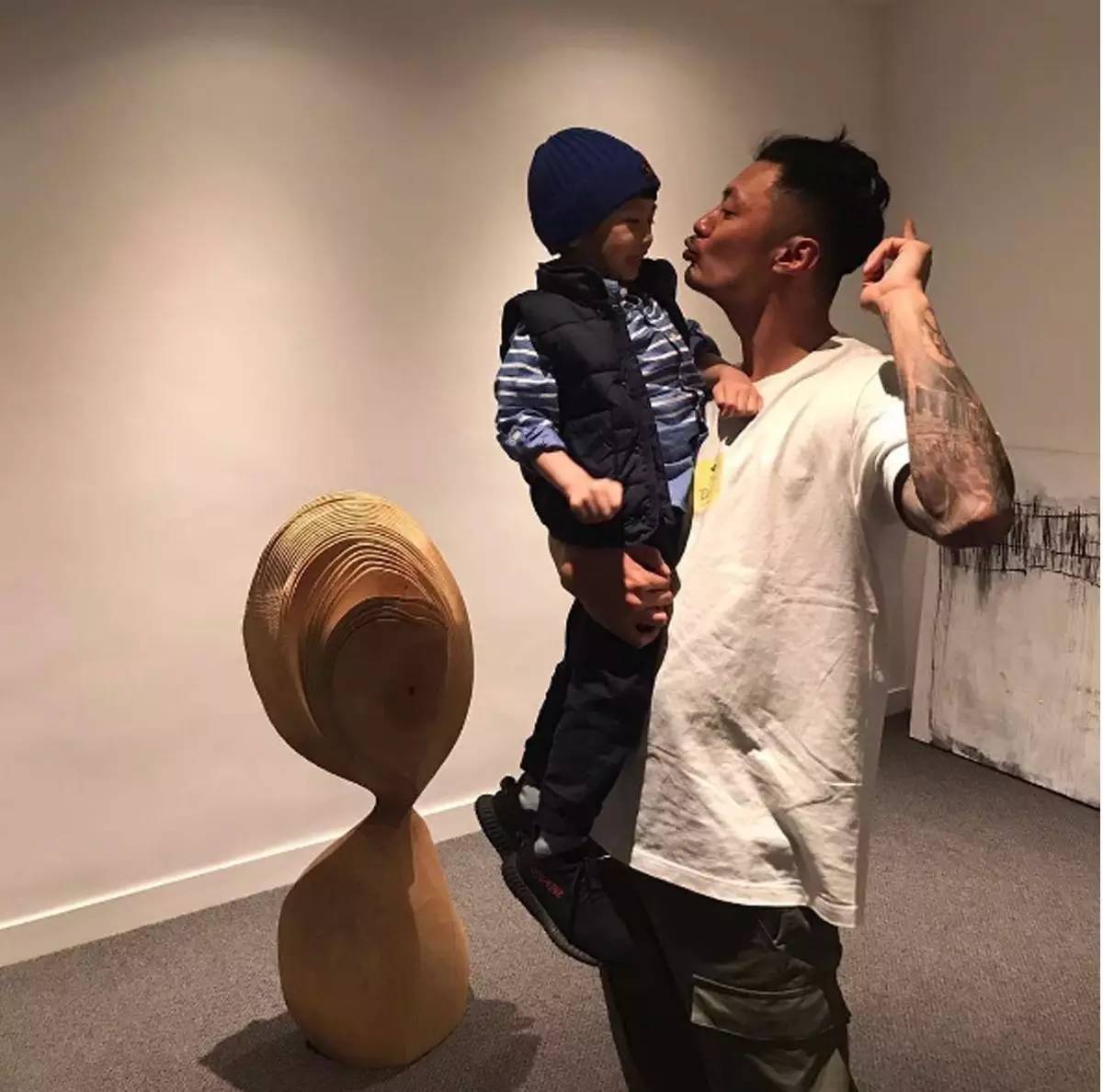 小baby穿的鞋,baby球鞋图片