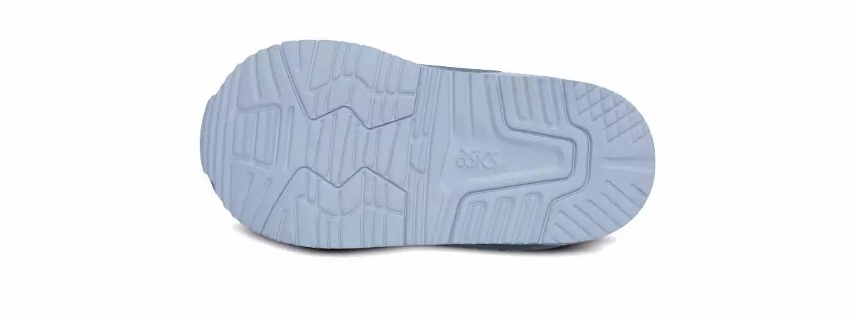 小baby穿的鞋,baby球鞋图片