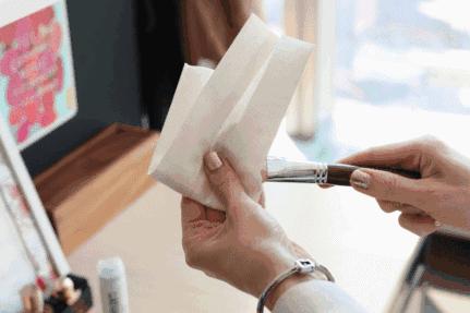 隐形眼镜液洗化妆刷,隐形眼镜水洗化妆刷