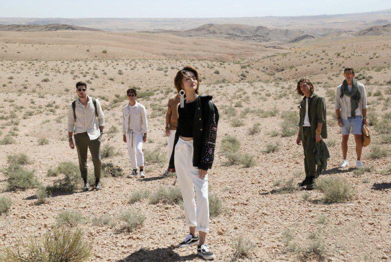 徐璐与众全球知名时尚达人拍摄广告，一不小心秒杀了众人