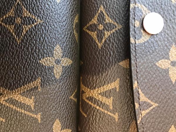 路易威登lv女包购物袋怎么辨真假,如何鉴别路易威登真假钱包