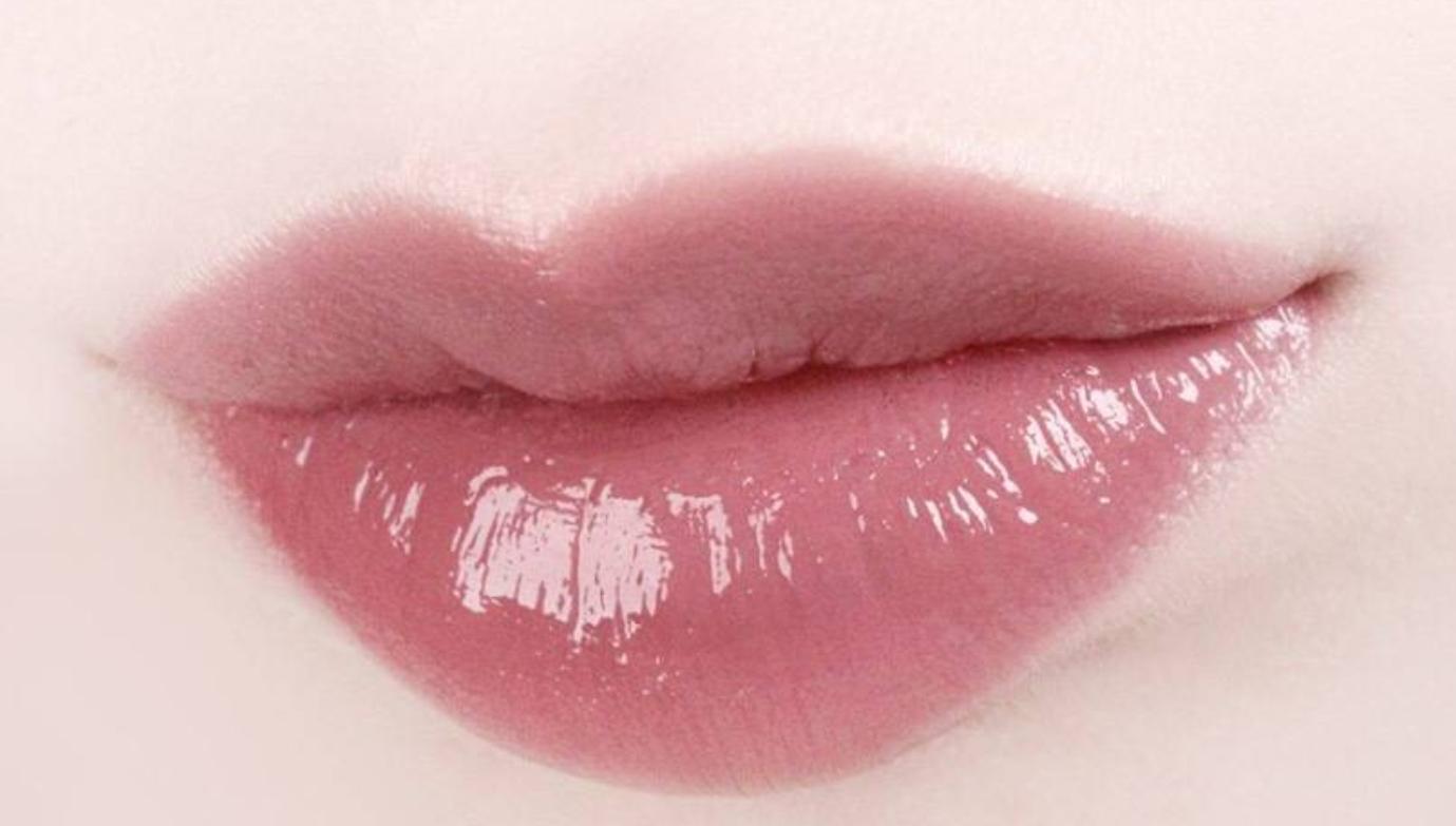 一个色盲分不清蓝色和绿色,一个色盲是如何发现自己是色盲的