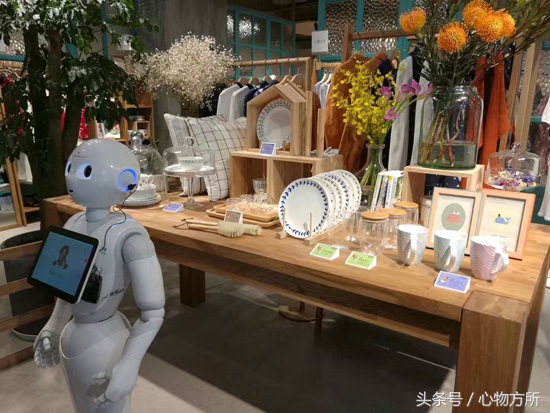 茵曼女装体验馆,茵曼服装实体体验店