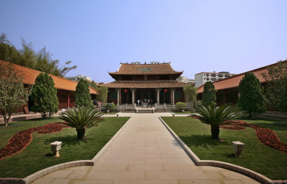 万梓良客家哪里人,万梓良祖籍广东宝安什么村