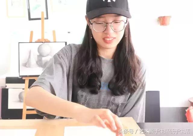 水彩画怎么铺底色,水彩画如何涂匀