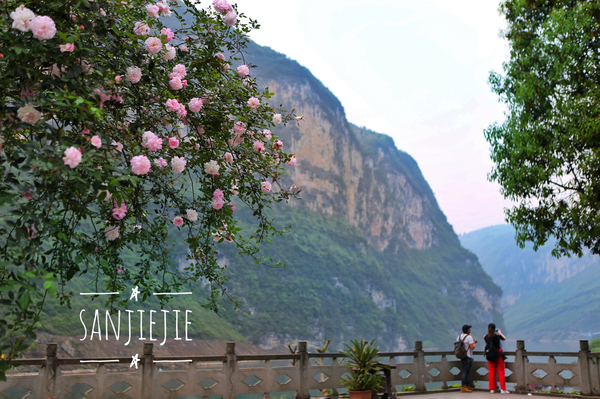 龚滩吴冠中乌江小镇 (乌江画廊龚滩古镇桃花源)