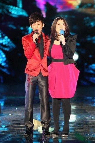 李湘和谢娜同台主持快乐大本营吗,李湘和谢娜巅峰期谁火