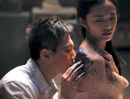 《风暴》再牛的大BOSS都敌不过编剧爸爸的套路