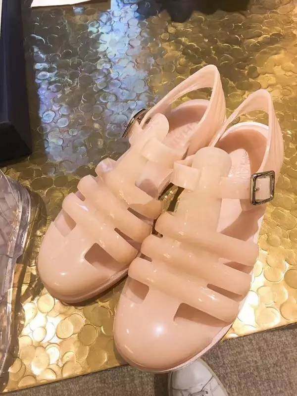 香奈儿2023凉鞋多少钱,香奈儿珍珠凉鞋多少钱