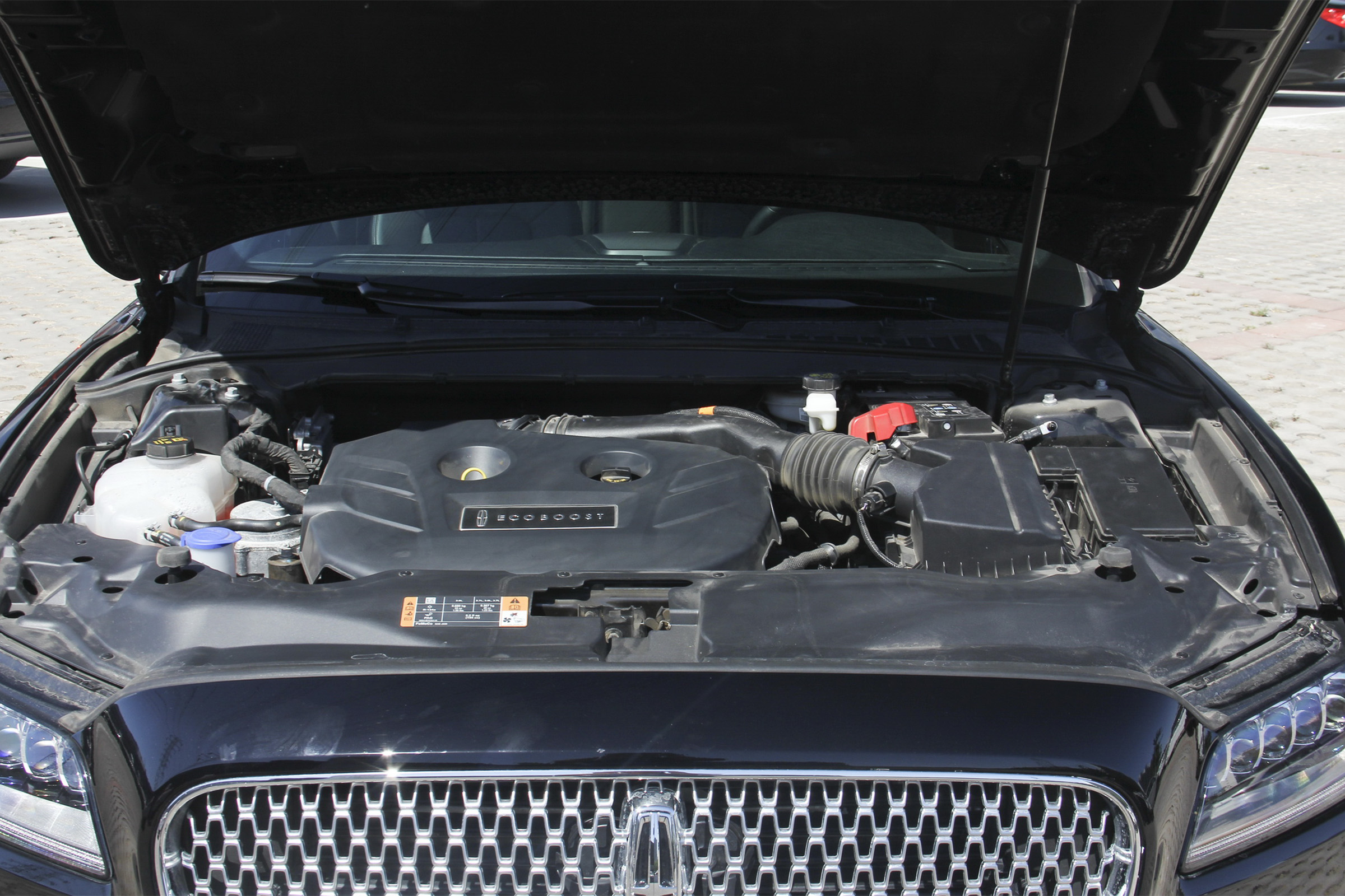 林肯大陆懂车帝测评,小懂评壕车奔驰c级amg完全测评