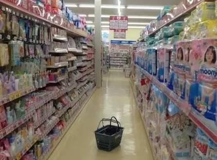 如何选购正品纸尿裤,怎么选择进口婴儿纸尿裤