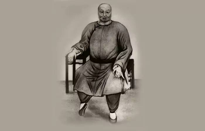 中国夺宝奇兵：圆明园有具男尸命根子丢了，唯一线索是瓶花露水