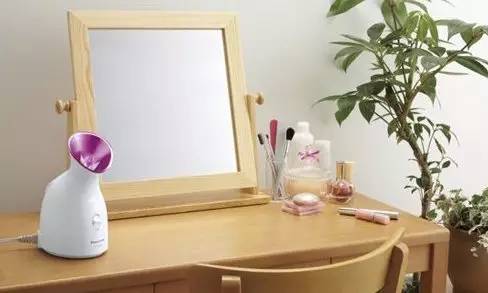 编辑朋友圈|听说,你宁可相信爱情,也不信美容仪?