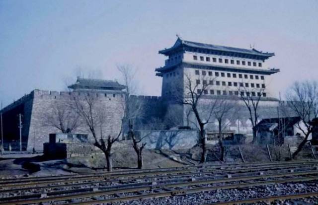 北京拆掉的古建筑,北京拆除了很多老房子