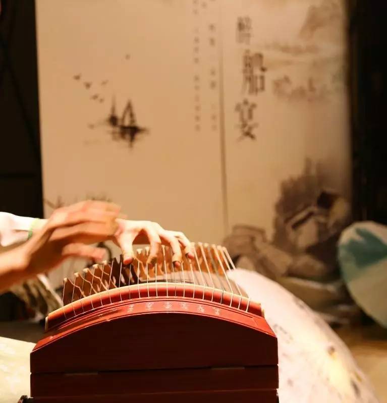 四月烟雨，深圳春日水墨氤氲中的江南旬之味