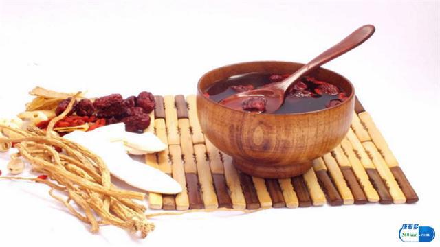 看舌头判断是肾阴虚还是肾阳虚,怎么自己判断是肾阴虚还是肾阳虚