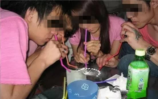 *粉K**吸了8年，为何会这么难戒？