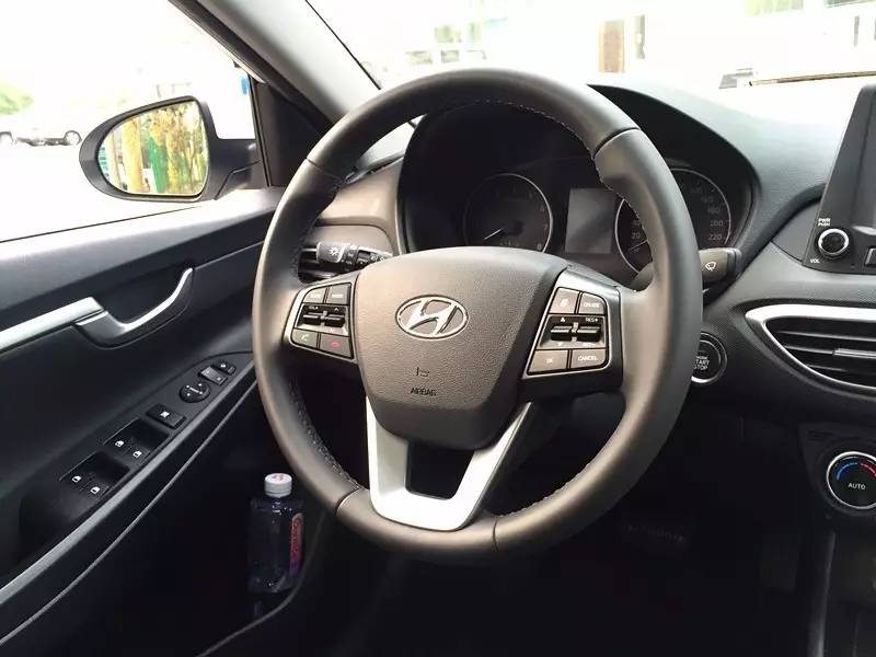 全新现代悦动性价比最高,全新悦动性价比解析